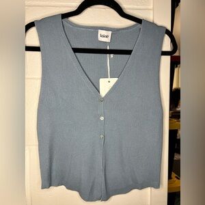 Laine Honolulu blue V neck top vest M/L